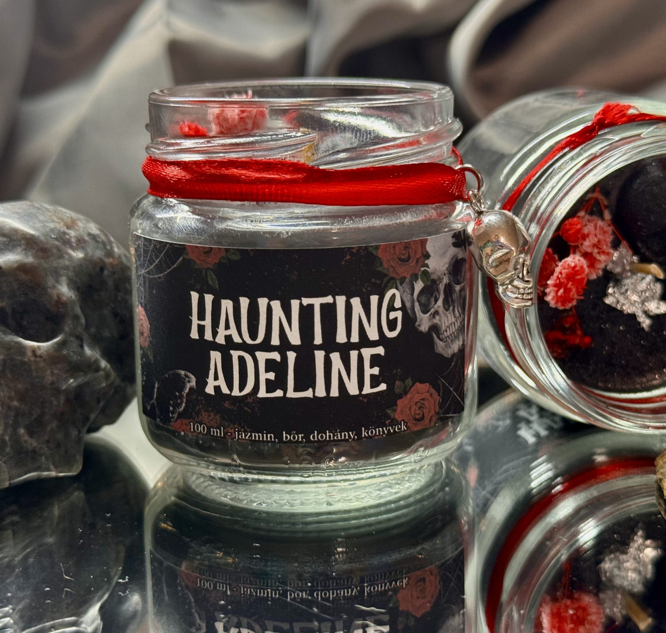 Haunting Adeline gyertya 2 Haunting Adeline gyertya - Image 2