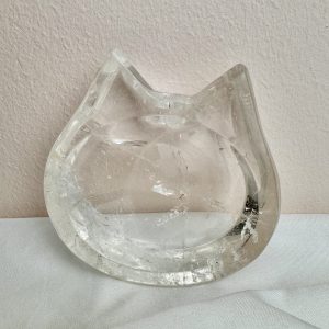 Hegyikristály cicafej alakú tál