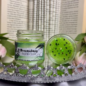 Romantasy book club gyertya