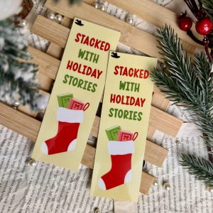 Stacked with holiday stories papír könyvjelző