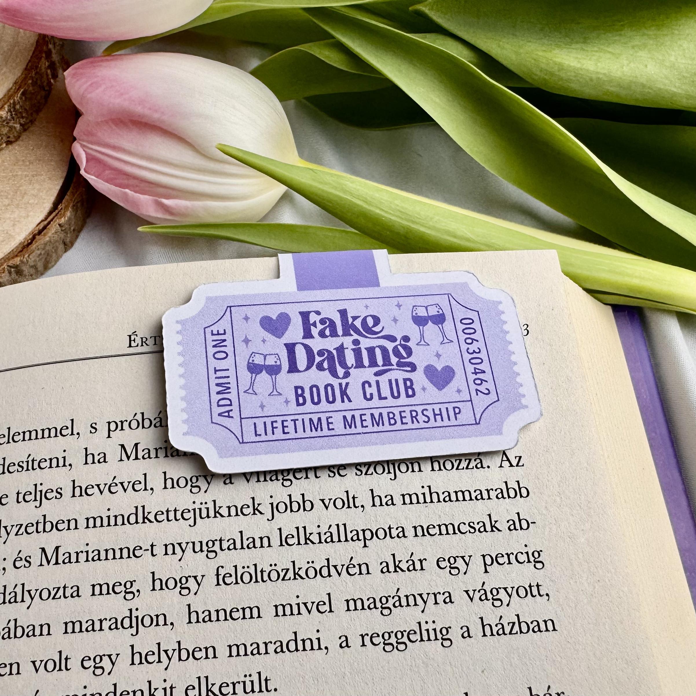 Fake Dating Book Club mágneses könyvjelző 1 Fake Dating Book Club mágneses könyvjelző